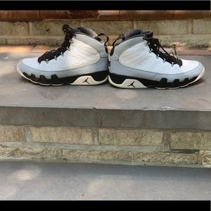 Jordan 9 retro " baron" sz 10.5